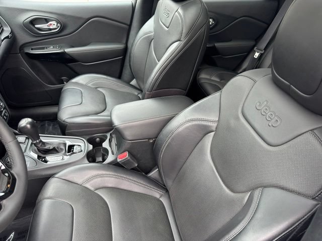 Used 2023 Jeep Cherokee Altitude Lux w/ Lux Elite Package AWD/4WD image 6