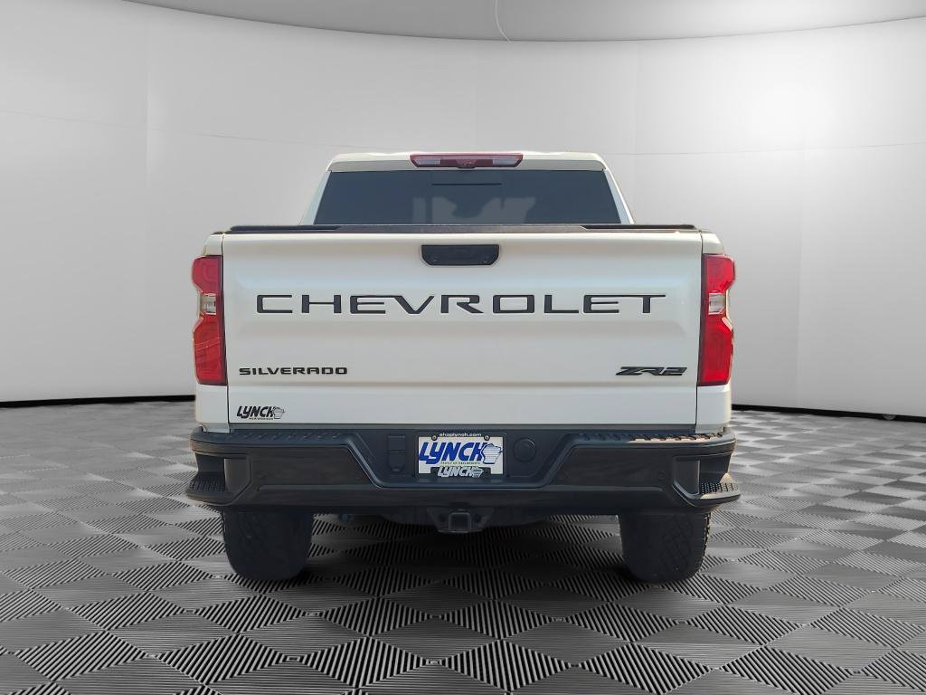Used 2024 Chevrolet Silverado 1500 ZR2 w/ Technology Package AWD/4WD image 3