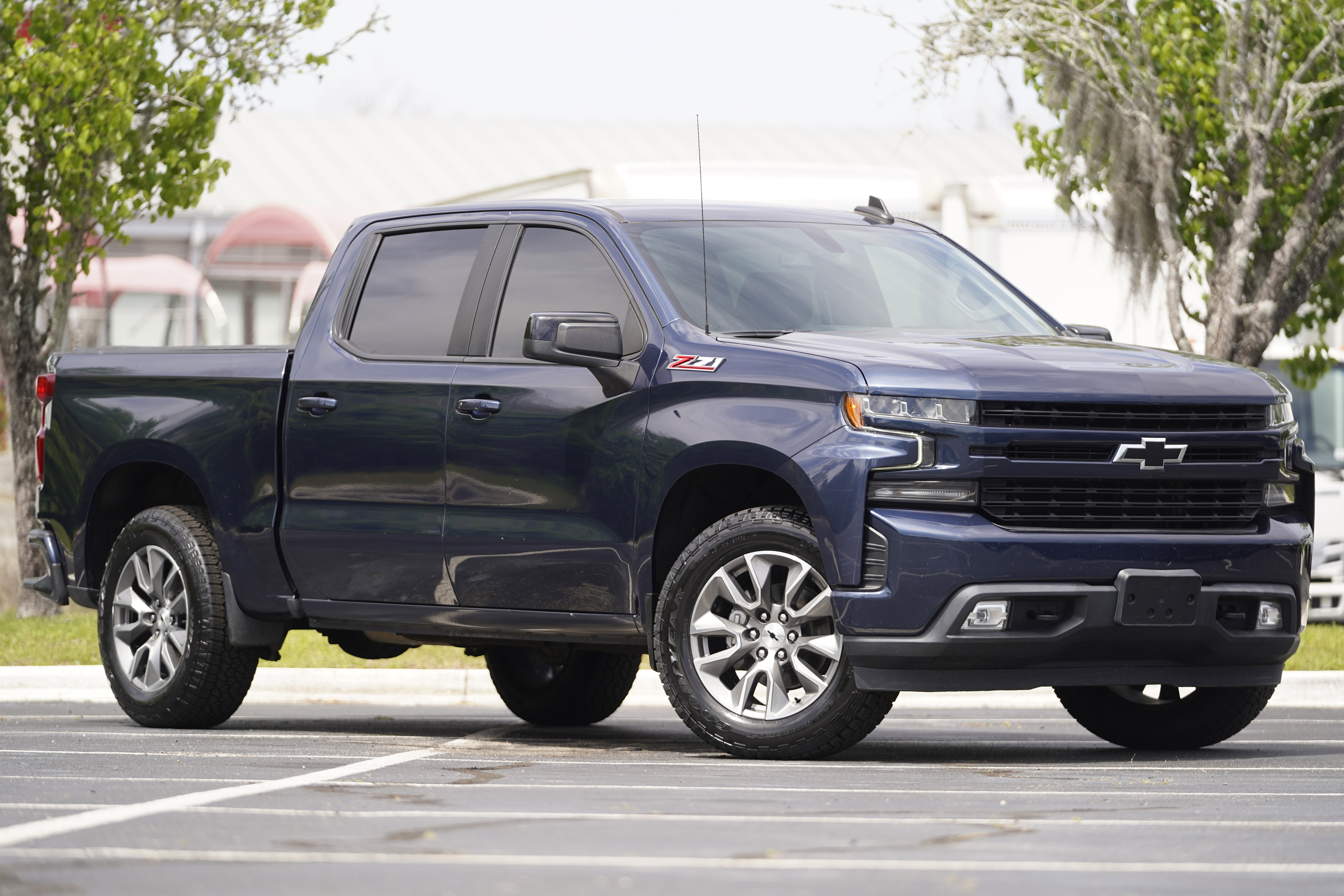 Used 2021 Chevrolet Silverado 1500 RST AWD/4WD image 2
