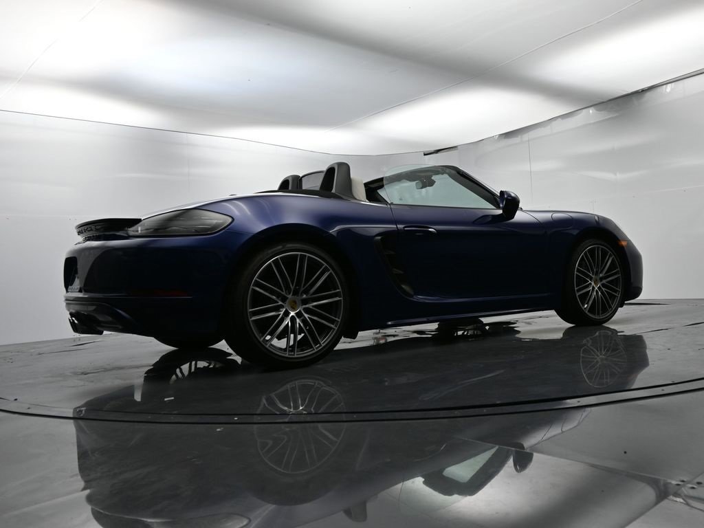 Used 2025 Porsche 718 Boxster image 50