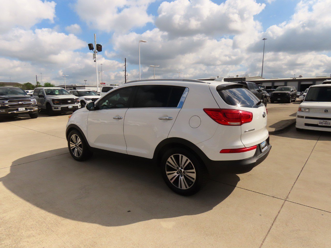 Used 2015 Kia Sportage EX image 16