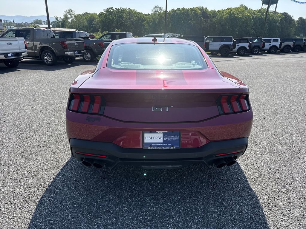 Used 2025 Ford Mustang GT Premium RWD image 6
