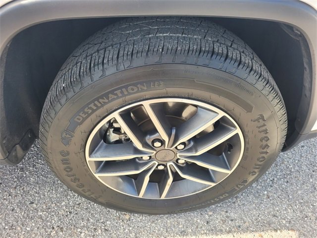 Used 2022 Jeep Grand Cherokee Limited image 19