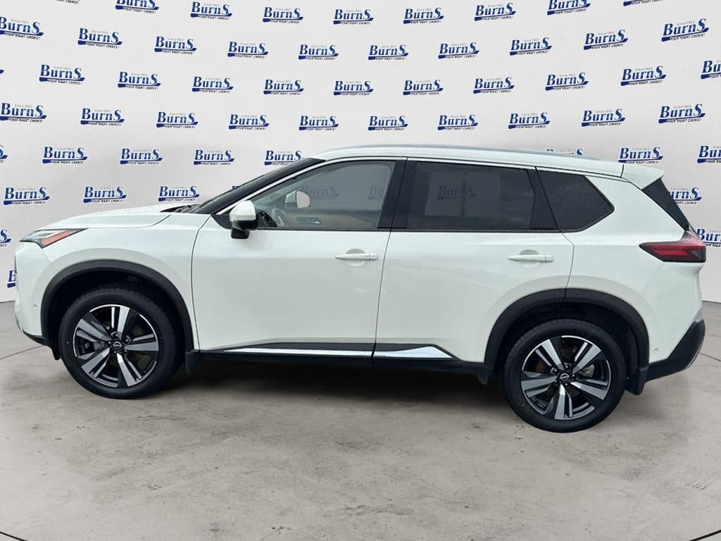 Used 2023 Nissan Rogue Platinum FWD image 4