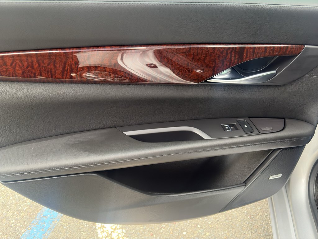 Used 2020 Cadillac CT6 Luxury AWD/4WD image 16