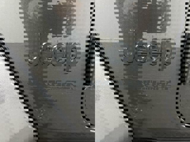 Used 2021 Jeep Wrangler Unlimited Sahara image 30