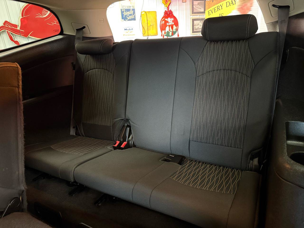 Used 2014 Chevrolet Traverse LT AWD/4WD image 19