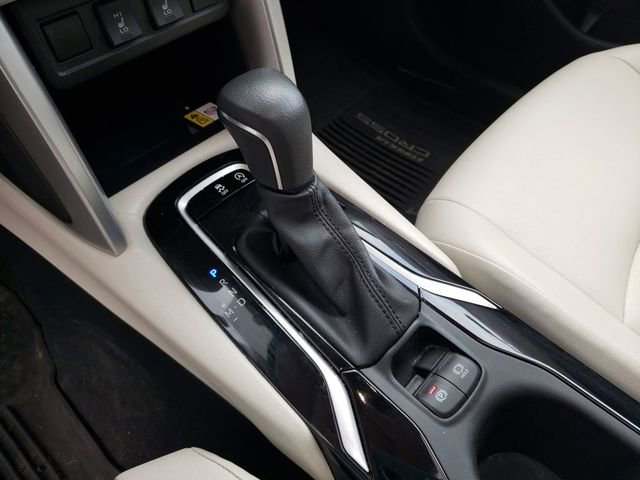 Used 2023 Toyota Corolla Cross XLE w/ Convenience Package AWD/4WD image 23