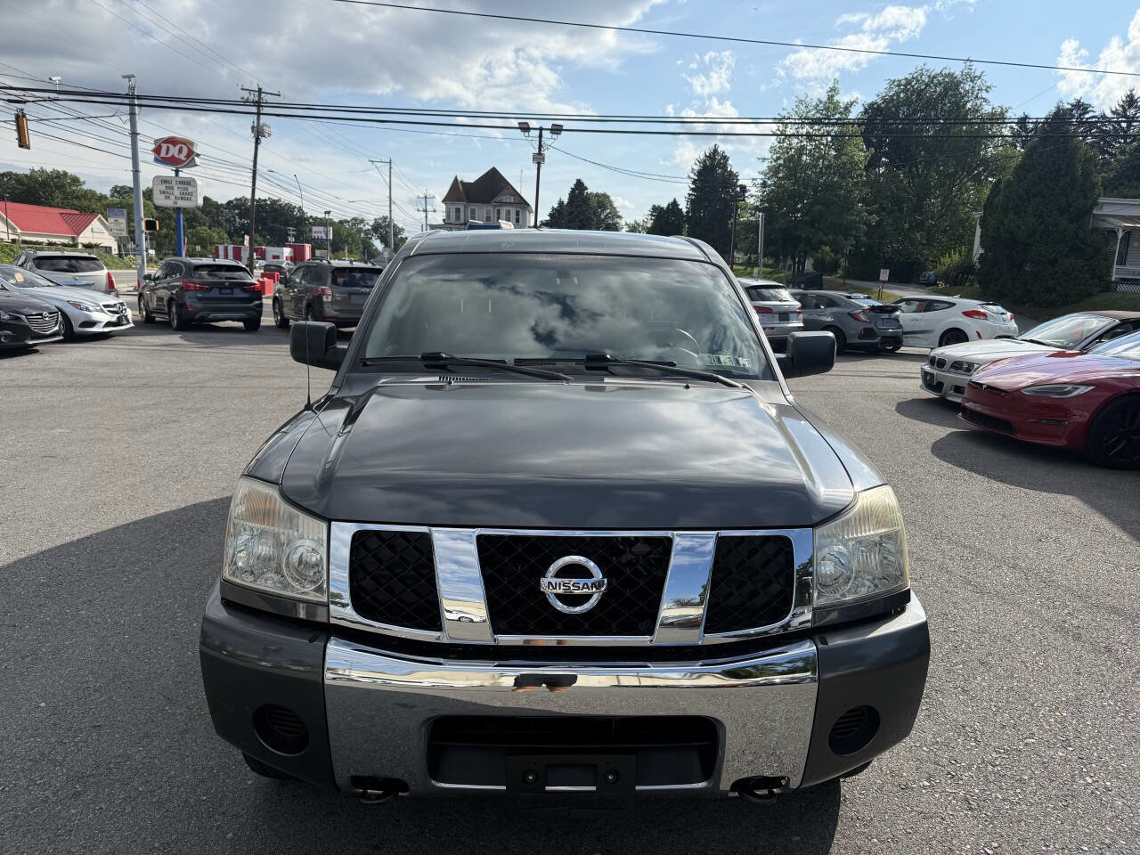 Used 2006 Nissan Titan SE image 2