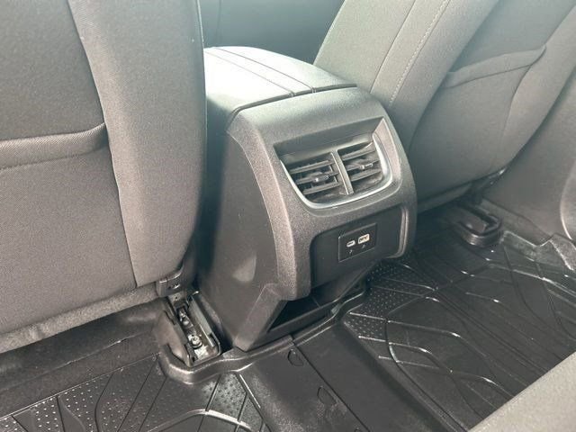 Used 2020 Chevrolet Blazer LT image 32