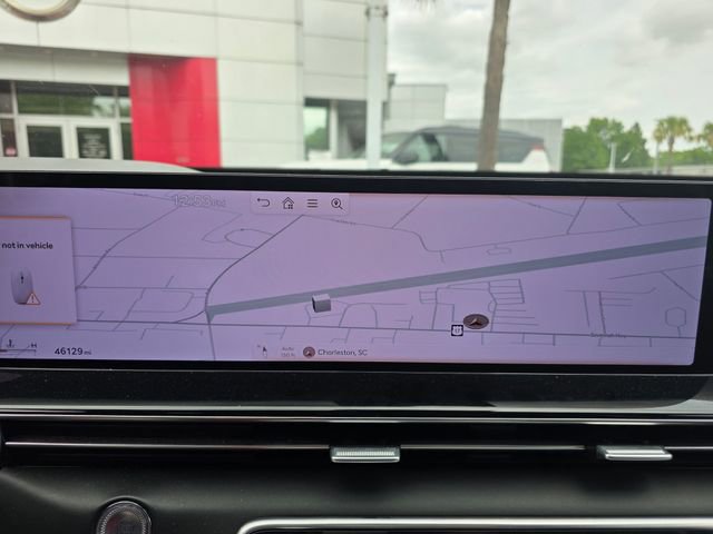 Used 2025 Genesis GV80 2.5T Standard AWD/4WD image 3