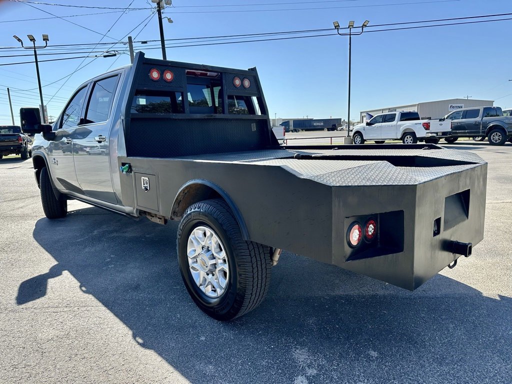 Used 2024 Chevrolet Silverado 3500 LTZ w/ LTZ Texas Edition image 3