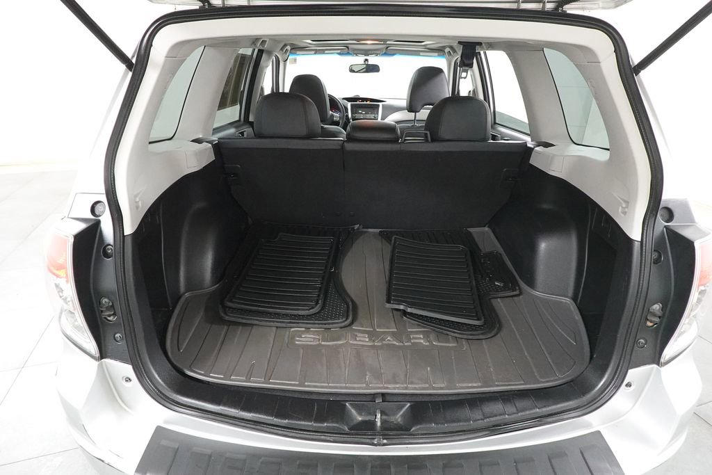 Used 2010 Subaru Forester 2.5X Limited AWD/4WD image 23