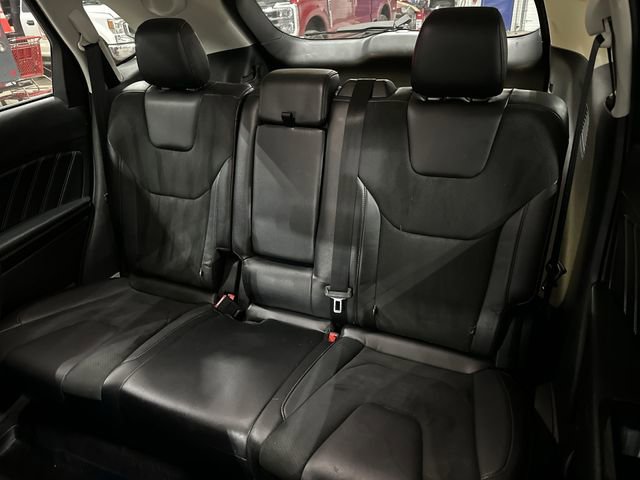 Used 2016 Ford Edge Sport w/ Technology Package AWD/4WD image 28