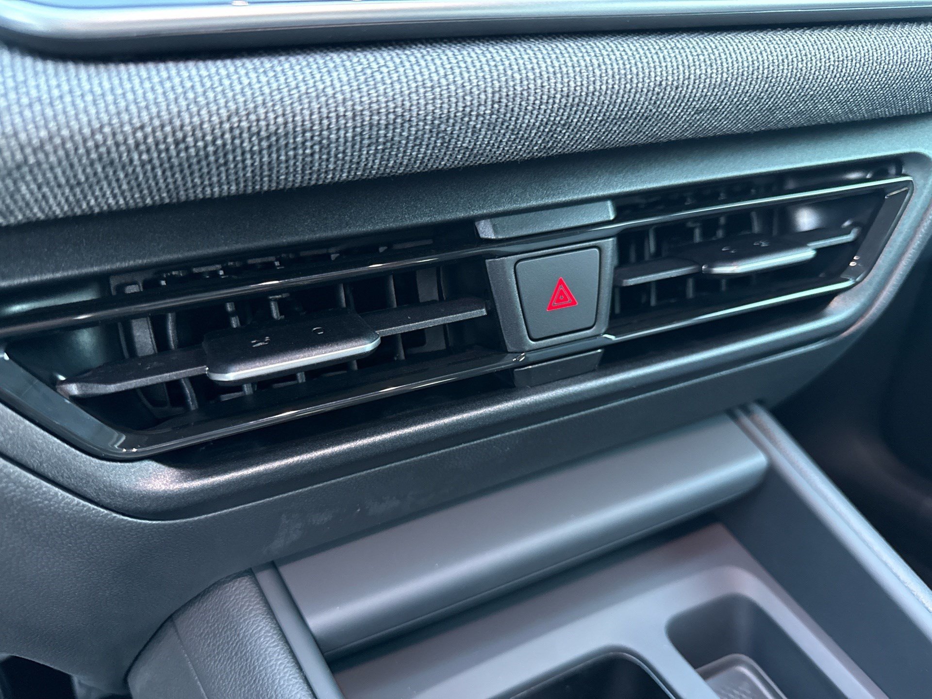 New 2026 Volkswagen Tiguan S FWD image 17