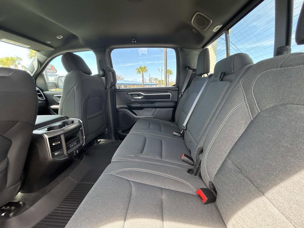 New 2026 RAM 1500 4x4 Crew Cab image 10