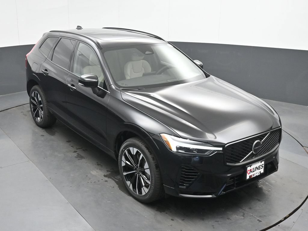 New 2026 Volvo XC60 T8 Plus w/ Protection Package Premier AWD/4WD image 29