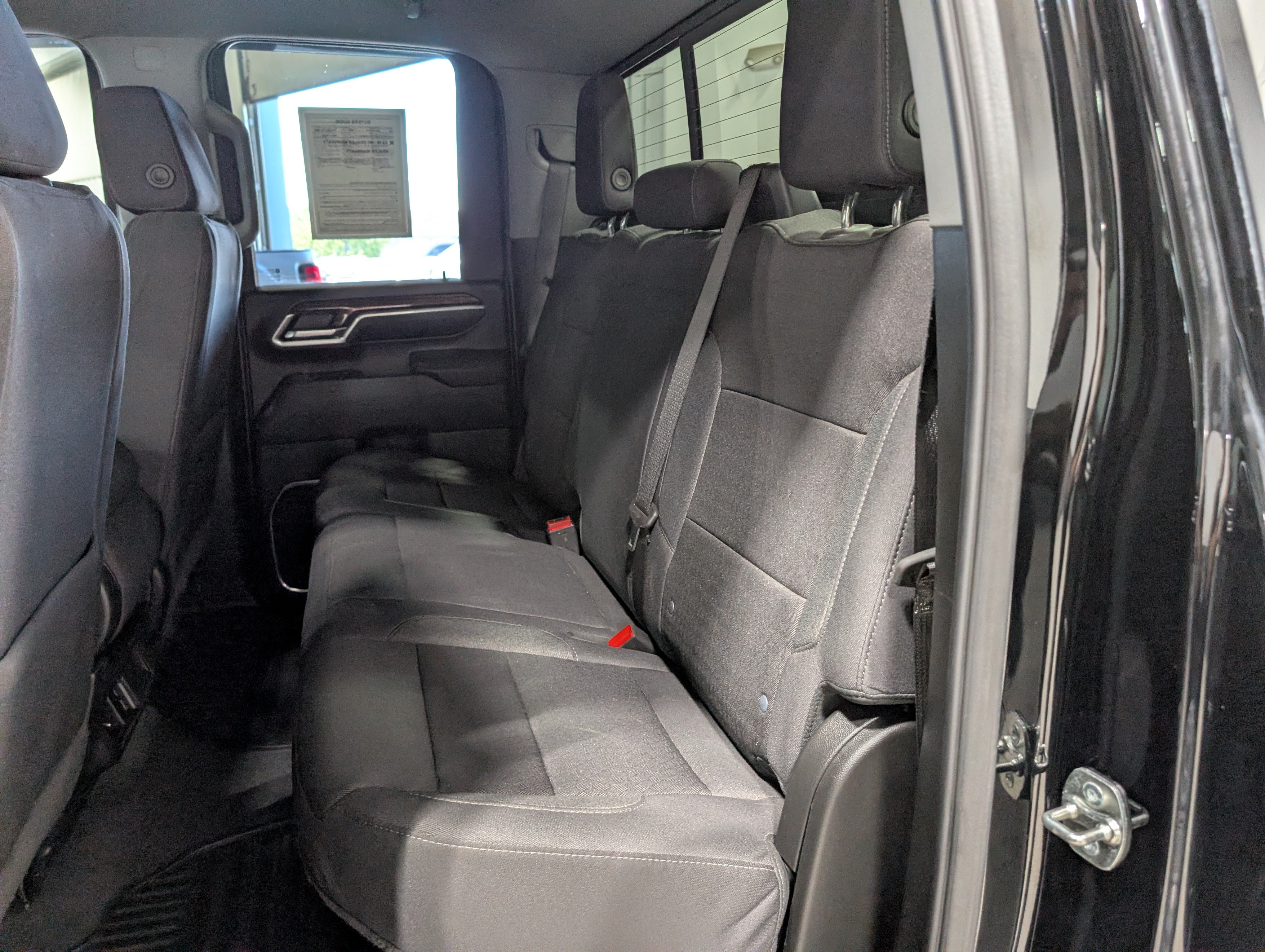 Used 2025 GMC Sierra 2500 SLE w/ Preferred Package AWD/4WD image 18