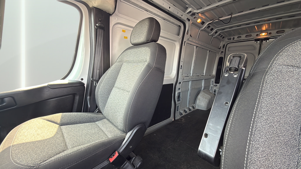 Used 2023 RAM ProMaster 2500 FWD image 24