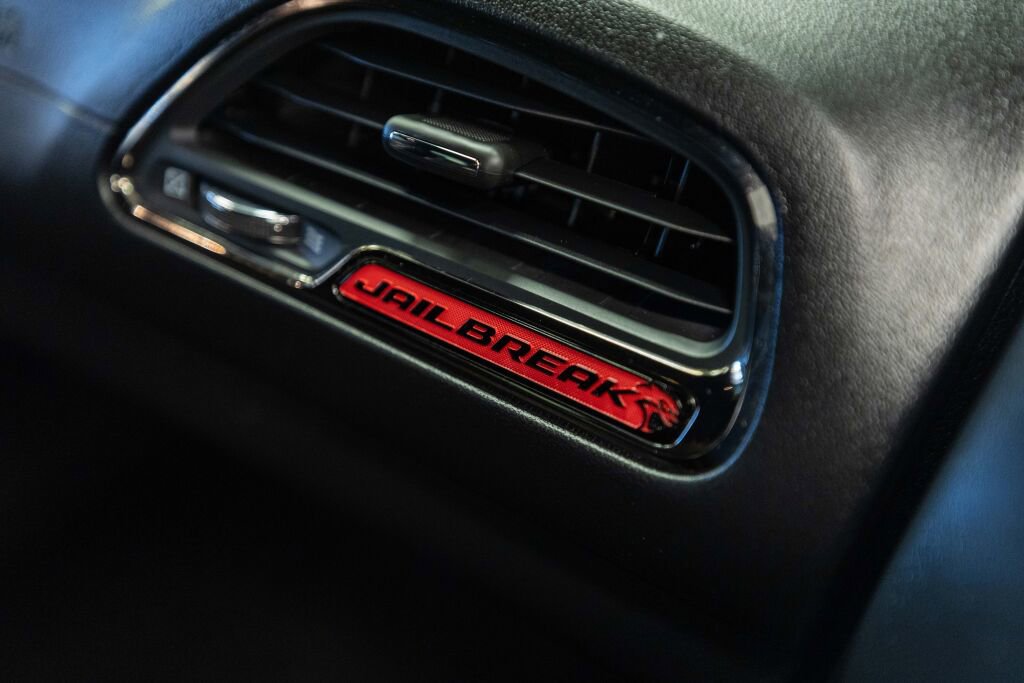 Used 2023 Dodge Challenger SRT Hellcat w/ Driver Convenience Group image 12