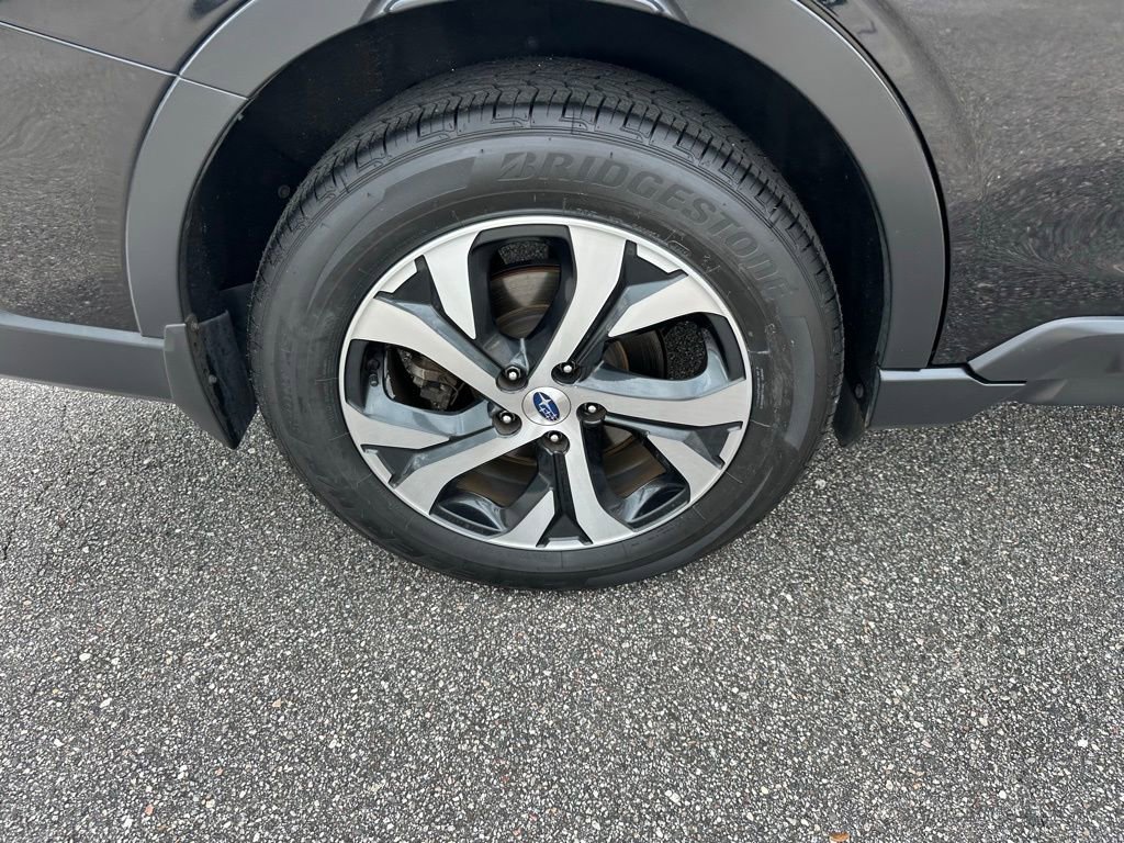 Used 2021 Subaru Outback Touring image 5