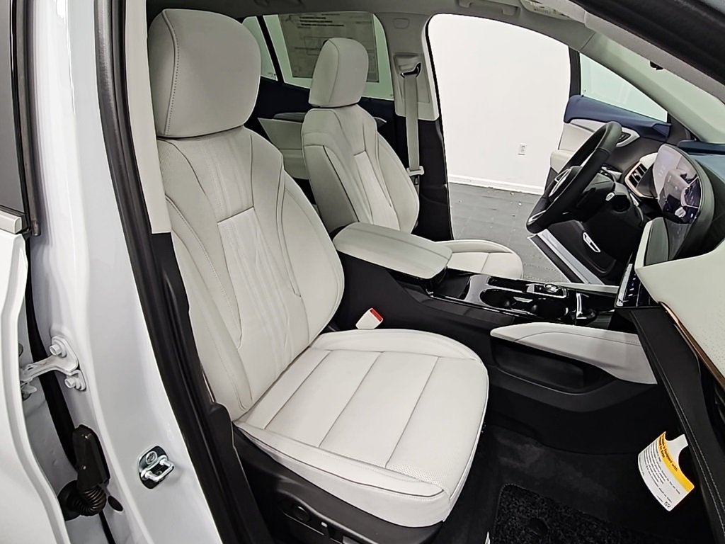 New 2025 Buick Envision Avenir image 44