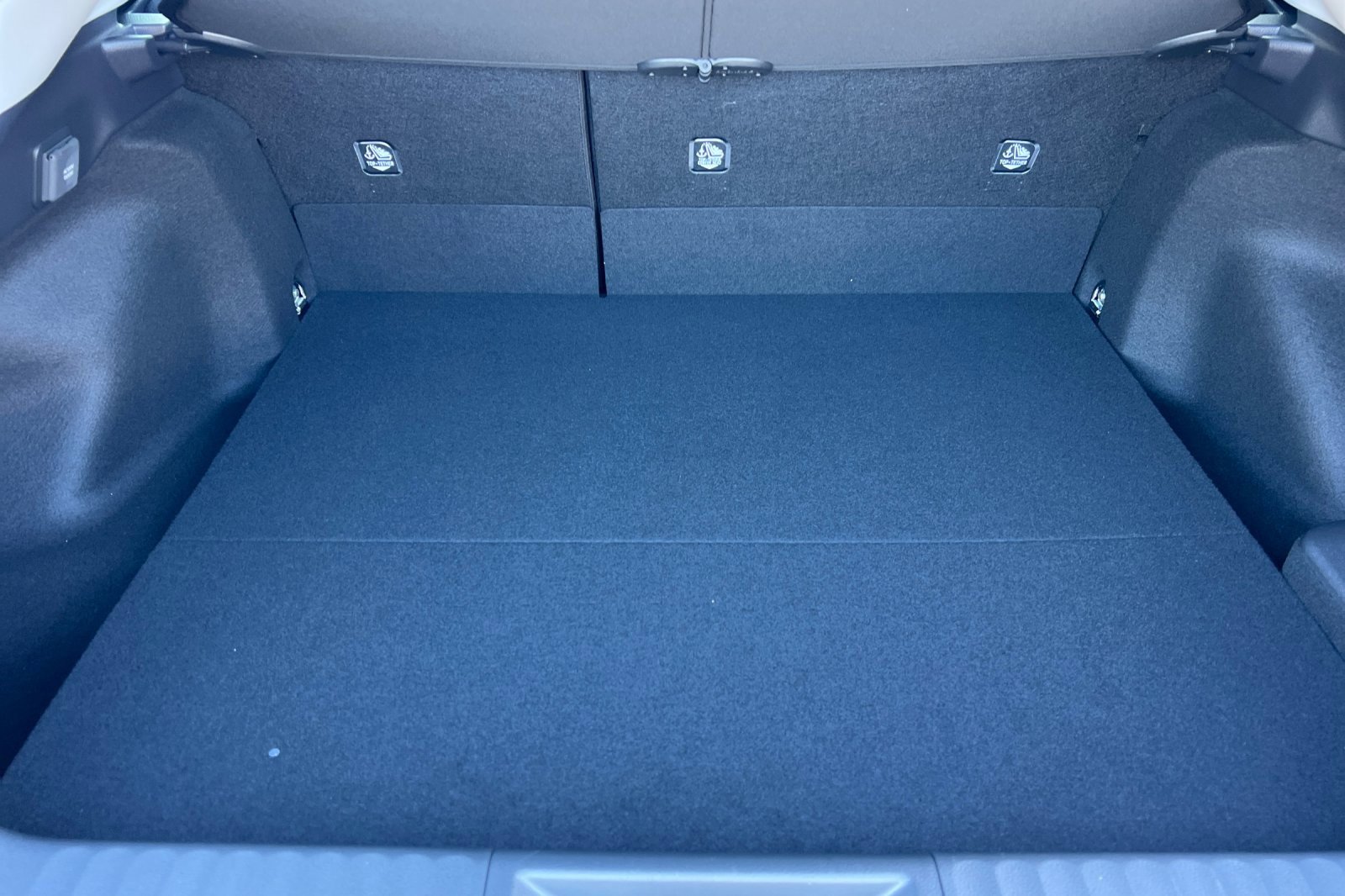 New 2026 Toyota Prius Plug-In Hybrid image 16
