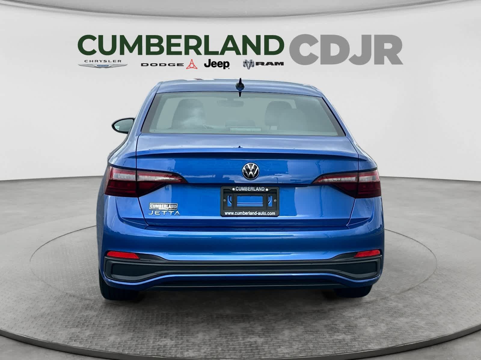 Used 2023 Volkswagen Jetta Sport FWD image 5