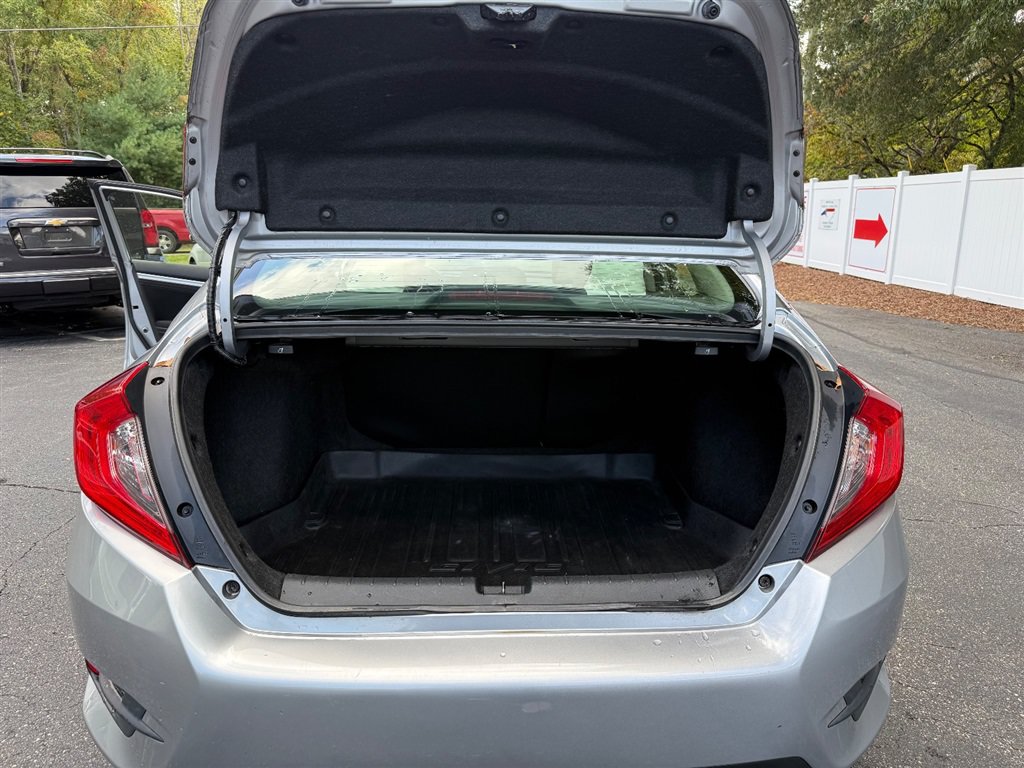 Used 2018 Honda Civic EX-T image 15