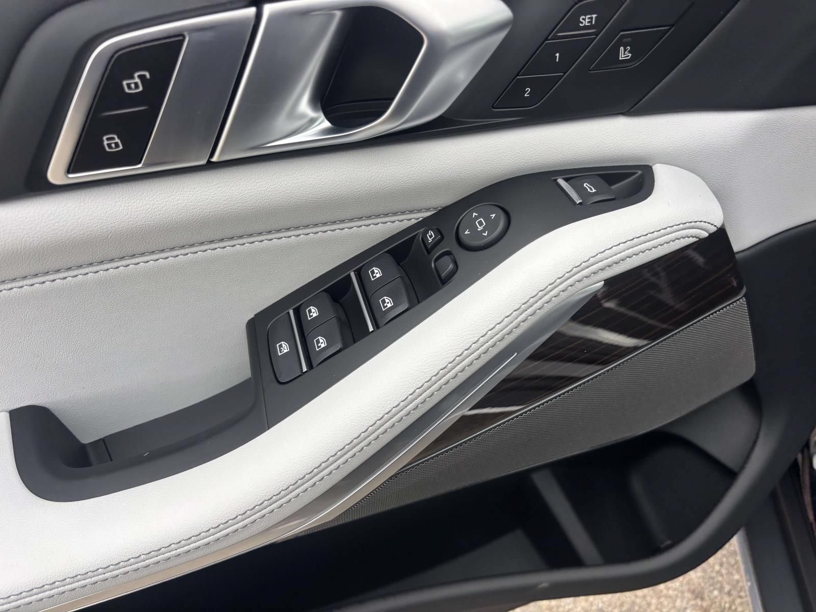 New 2026 BMW X5 xDrive40i AWD/4WD image 13