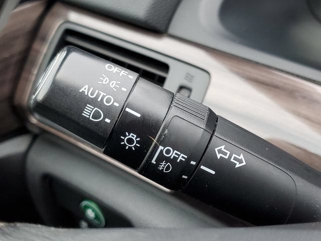 Used 2017 Honda Accord EX-L image 12