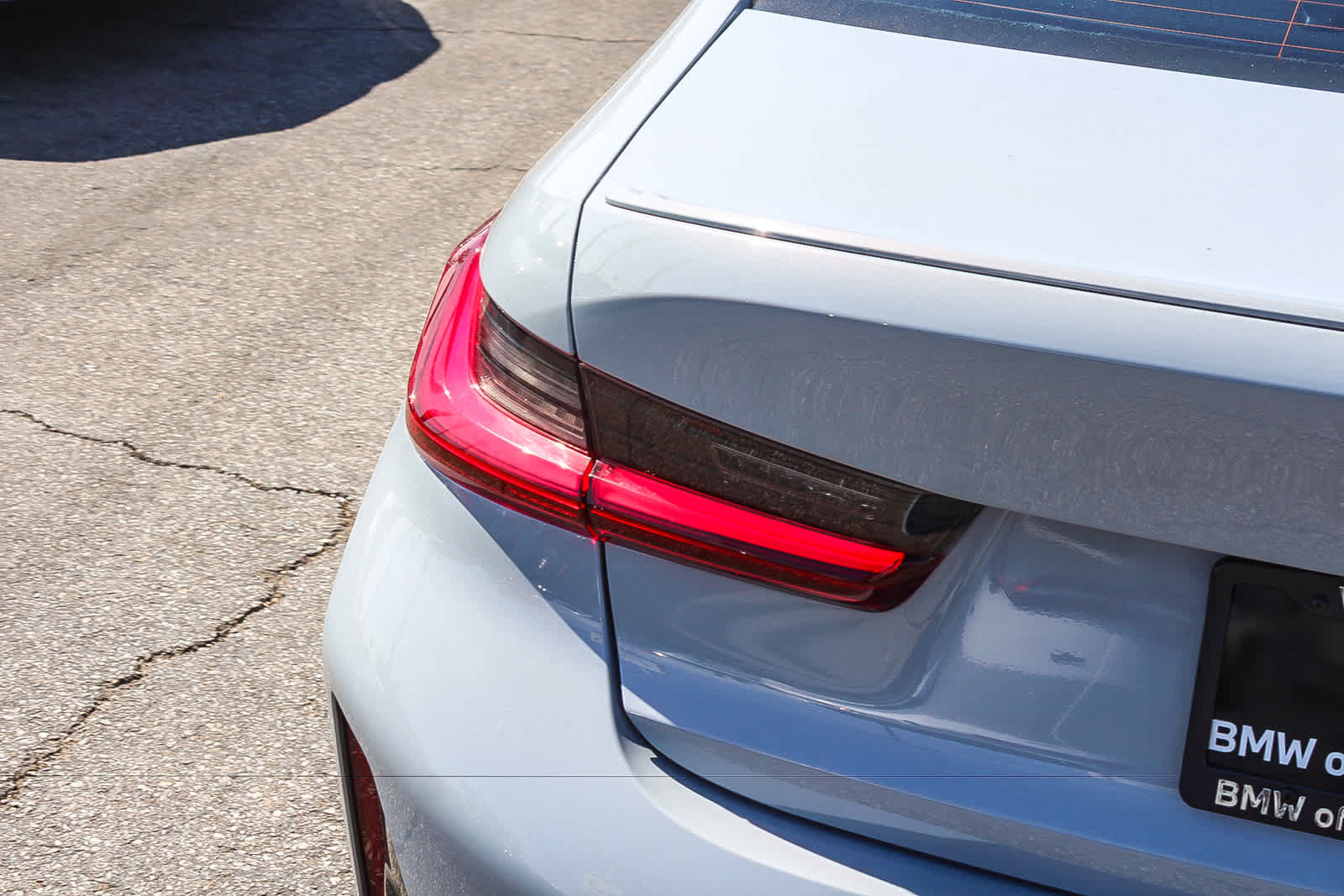 Used 2023 BMW 330i Sedan w/ M Sport Package RWD image 7