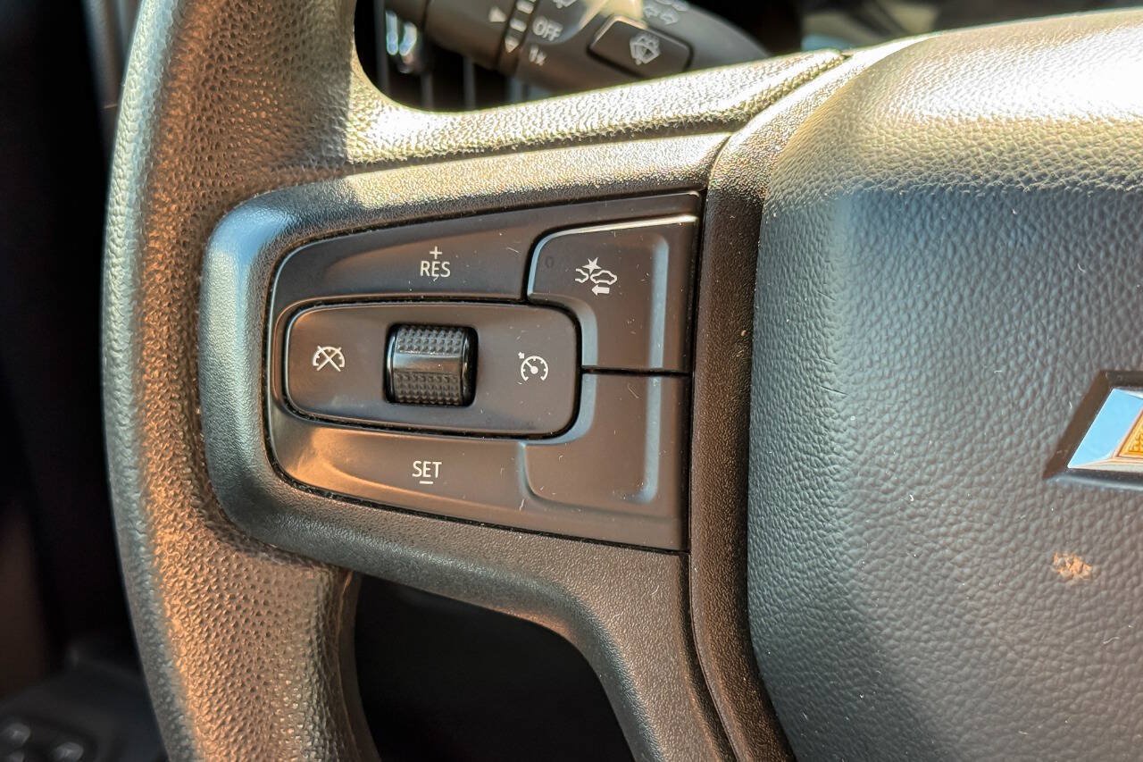 Used 2024 Chevrolet Silverado 2500 Custom w/ Custom Value Package AWD/4WD image 34