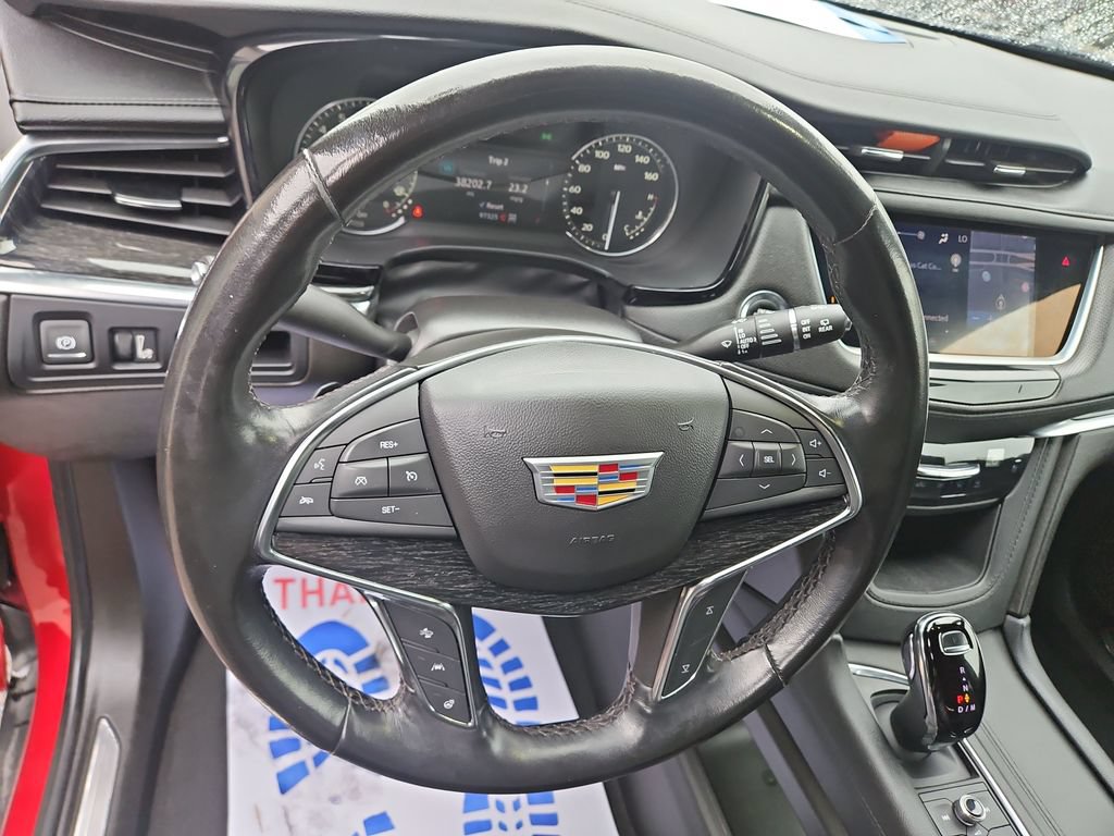 Used 2023 Cadillac XT5 Premium Luxury AWD/4WD image 15