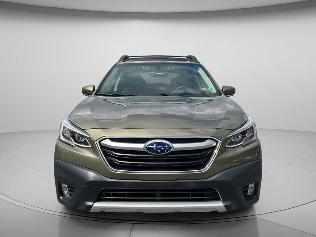 Used 2022 Subaru Outback Limited AWD/4WD image 2