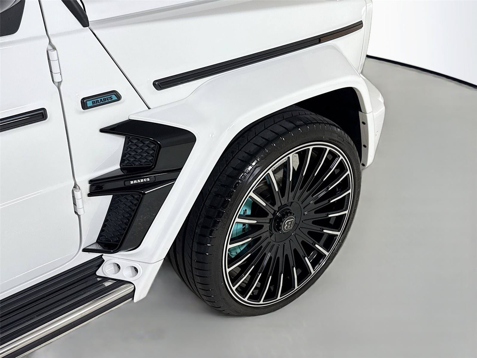 Used 2024 Mercedes-Benz G 63 AMG 4MATIC image 39