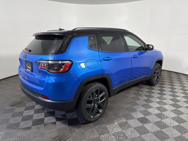 New 2026 Jeep Compass Limited AWD/4WD image 13