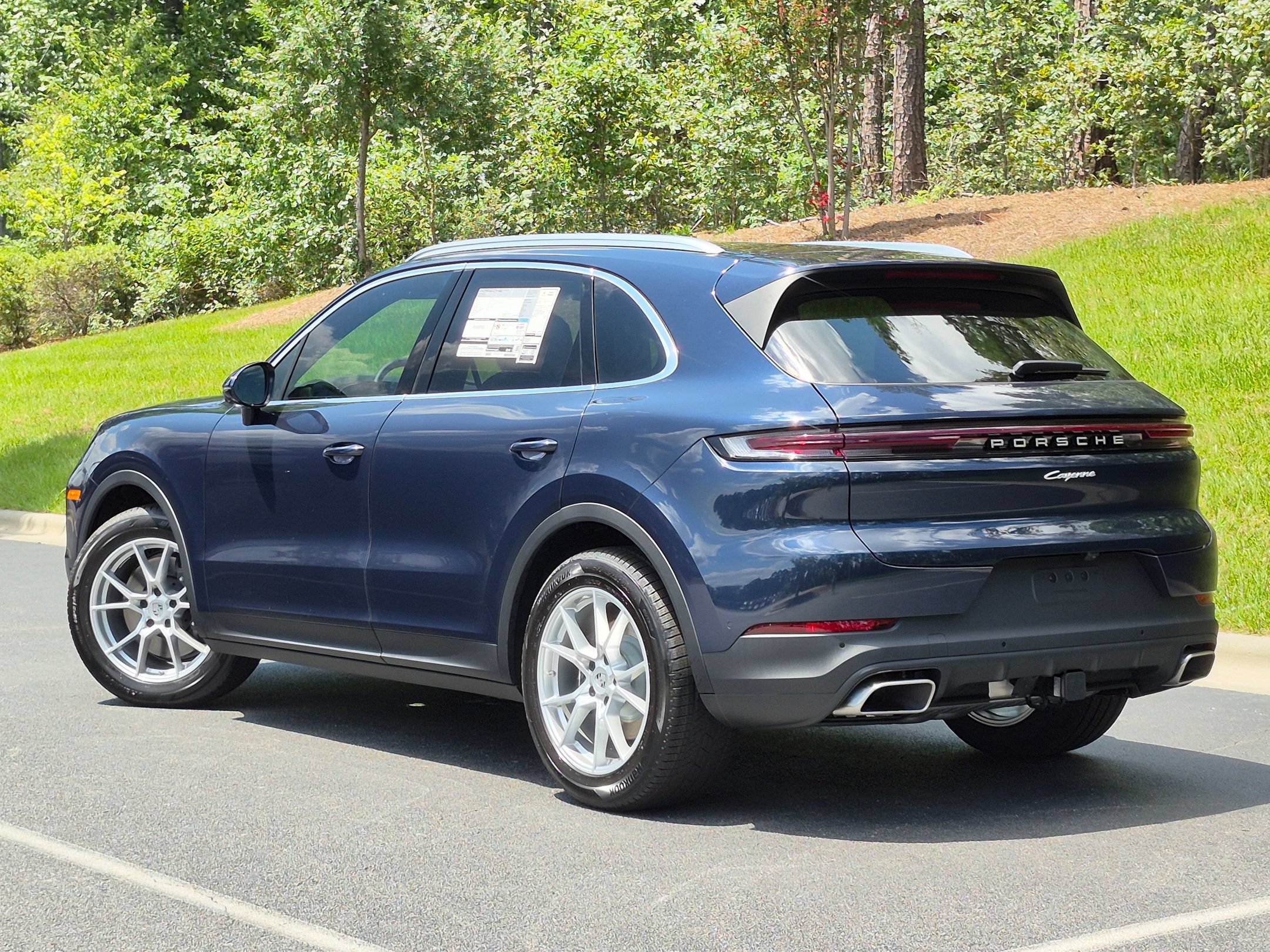 New 2026 Porsche Cayenne AWD/4WD image 3