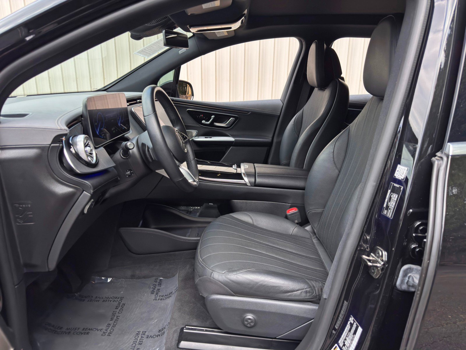 Used 2023 Mercedes-Benz EQE 500 4MATIC SUV image 16