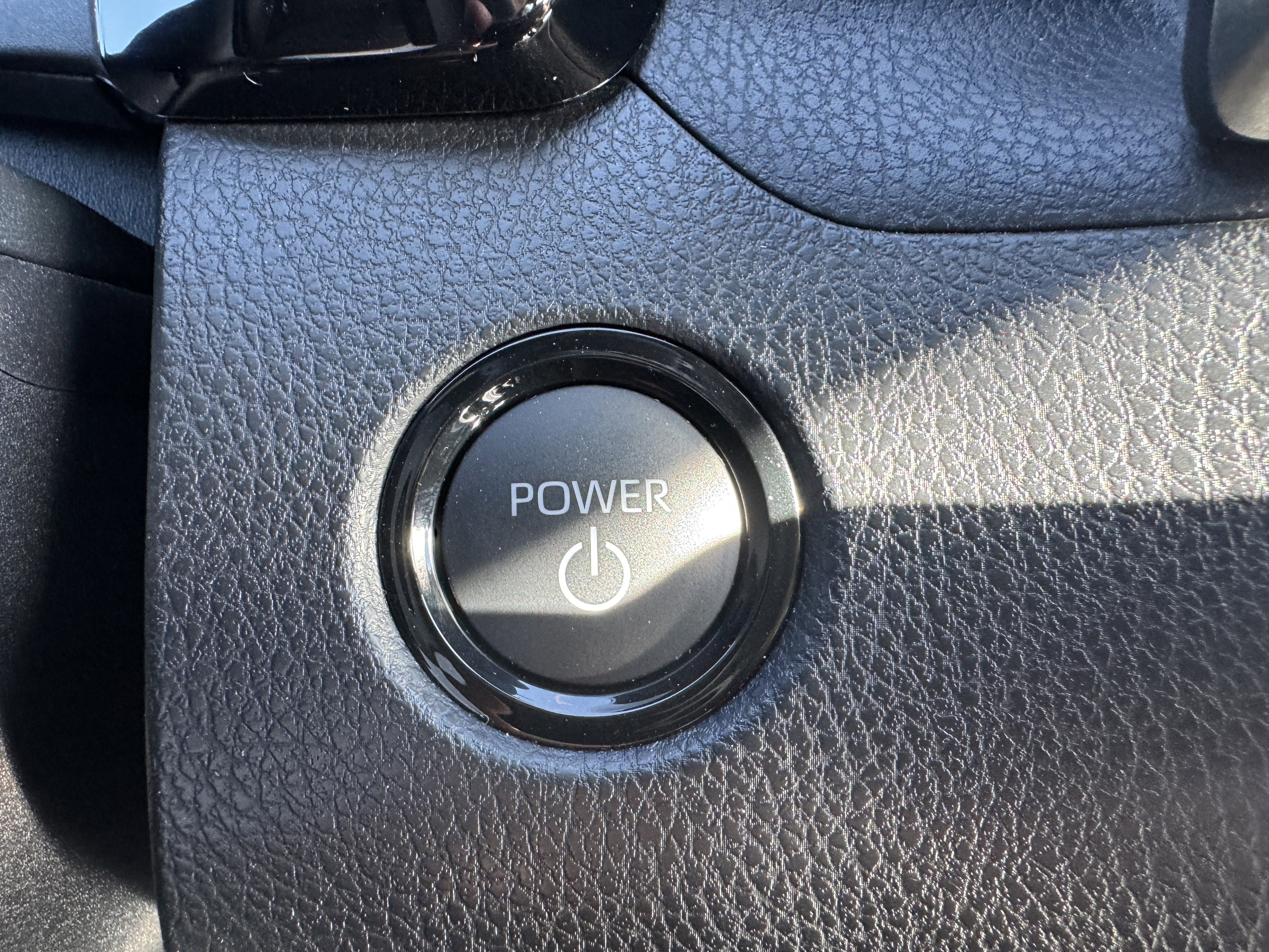 Certified 2025 Toyota Camry SE AWD/4WD image 28