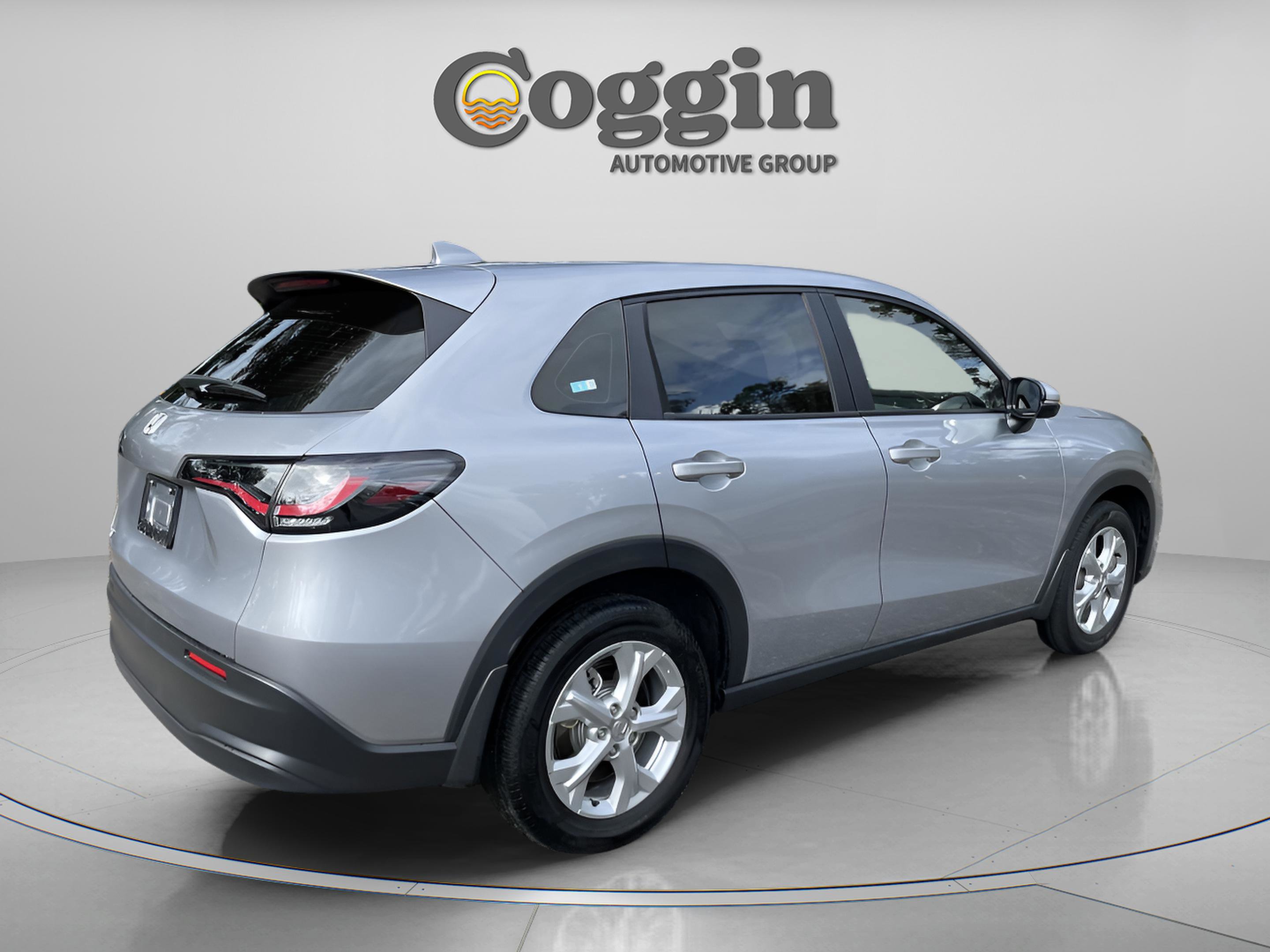 Certified 2023 Honda HR-V LX image 5