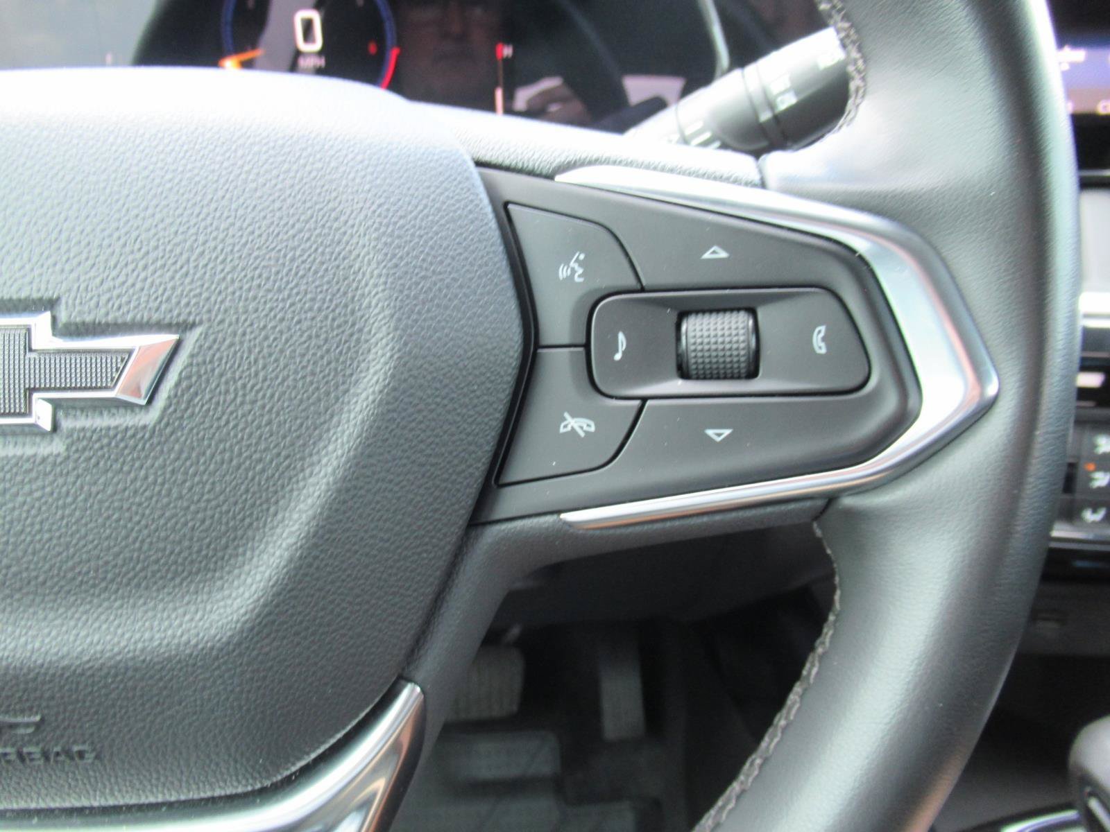 Certified 2024 Chevrolet Trax ACTIV w/ Driver Confidence Package FWD image 24