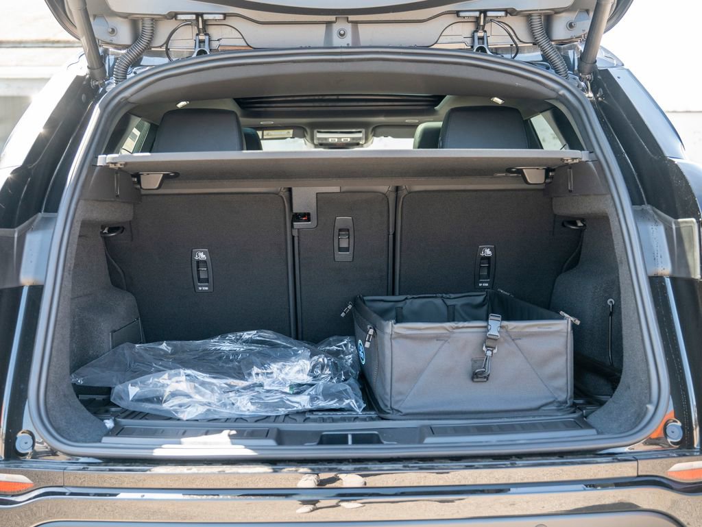 New 2026 Land Rover Range Rover Evoque S image 24