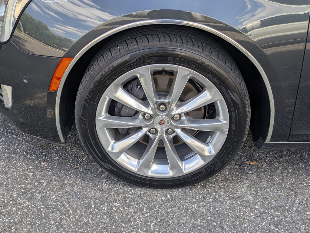 Used 2014 Cadillac XTS Luxury w/ Driver Awareness Package FWD image 11