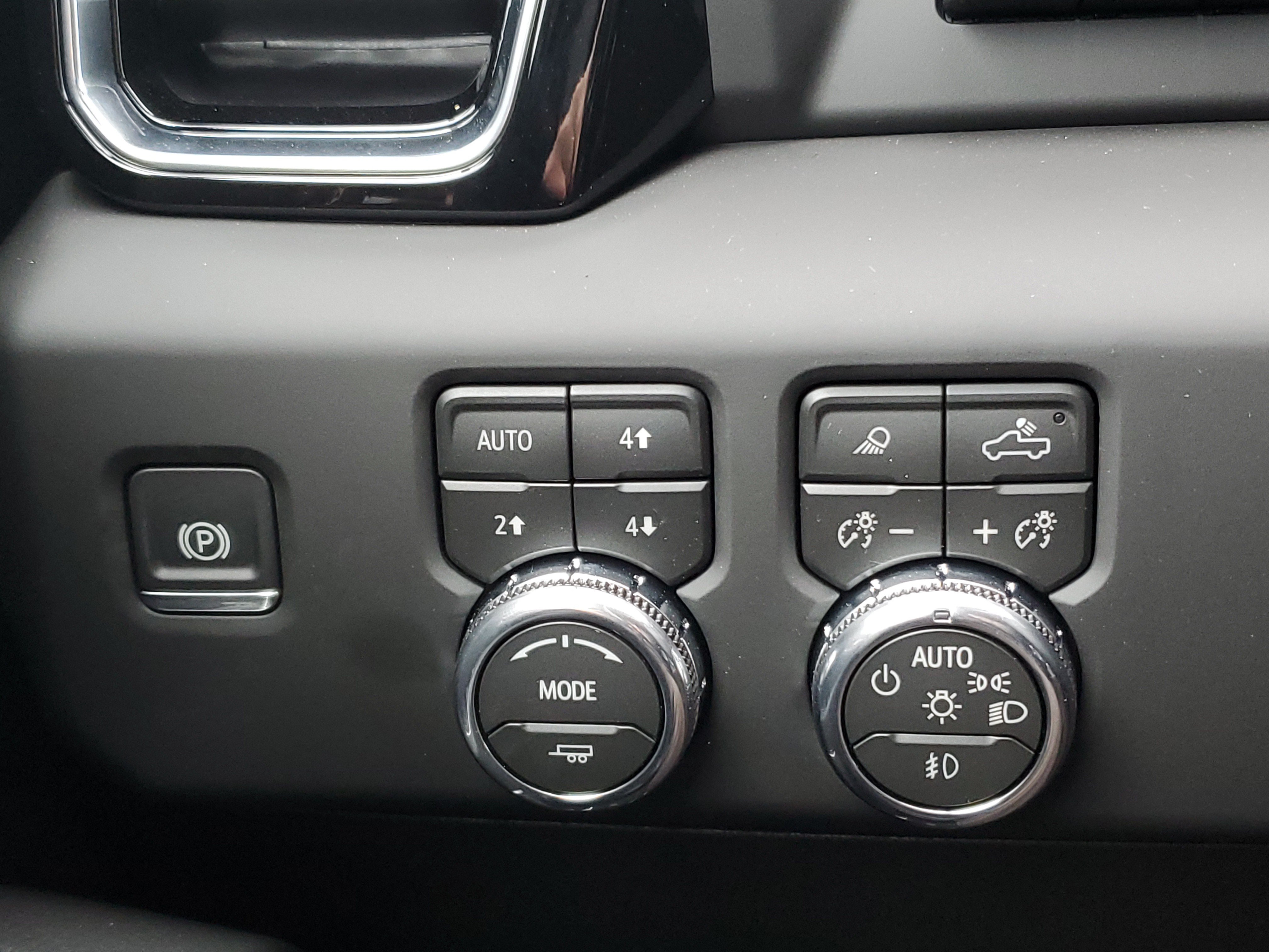 New 2026 GMC Sierra 2500 Denali w/ Denali Reserve Package AWD/4WD image 25