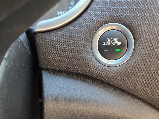 Used 2025 Chevrolet Malibu LT image 36