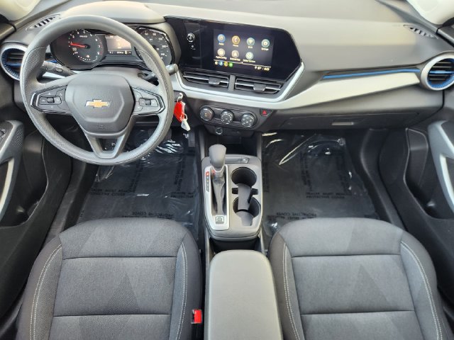 Used 2026 Chevrolet Trax LS FWD image 27