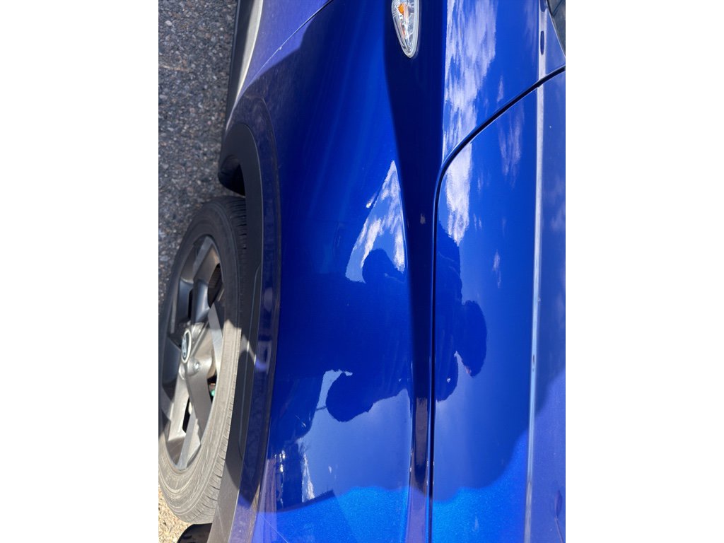 Used 2023 Hyundai Venue Limited w/ Cargo Package image 13