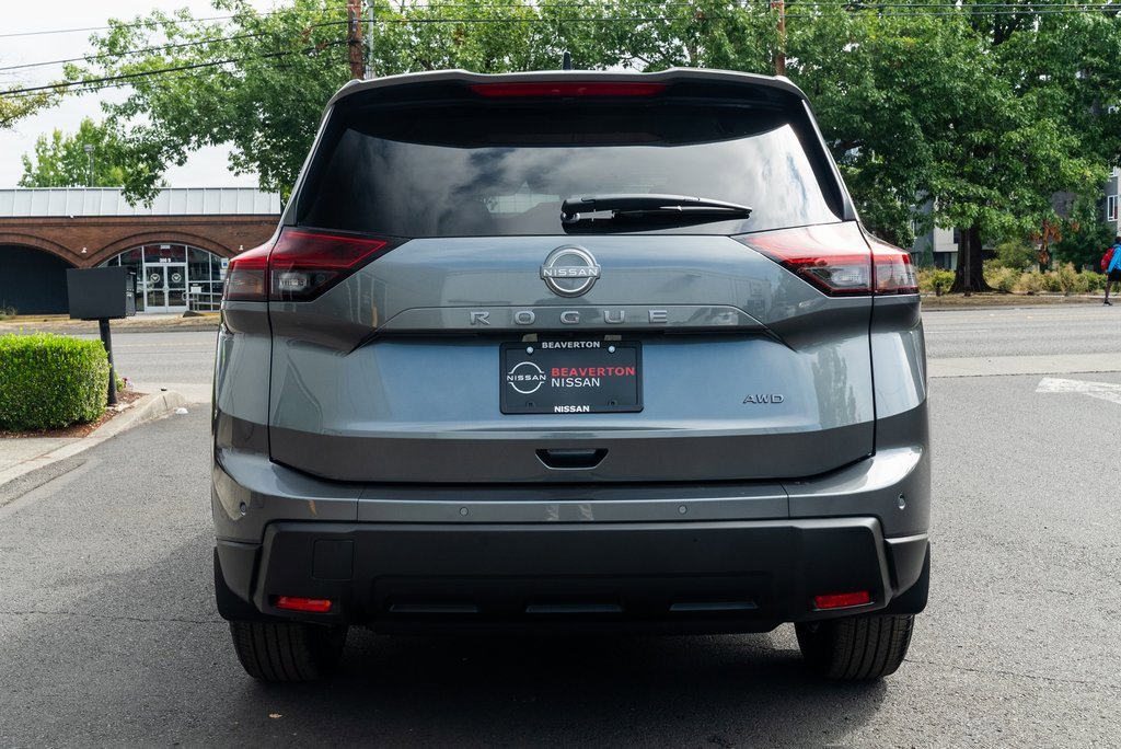 New 2026 Nissan Rogue S image 5