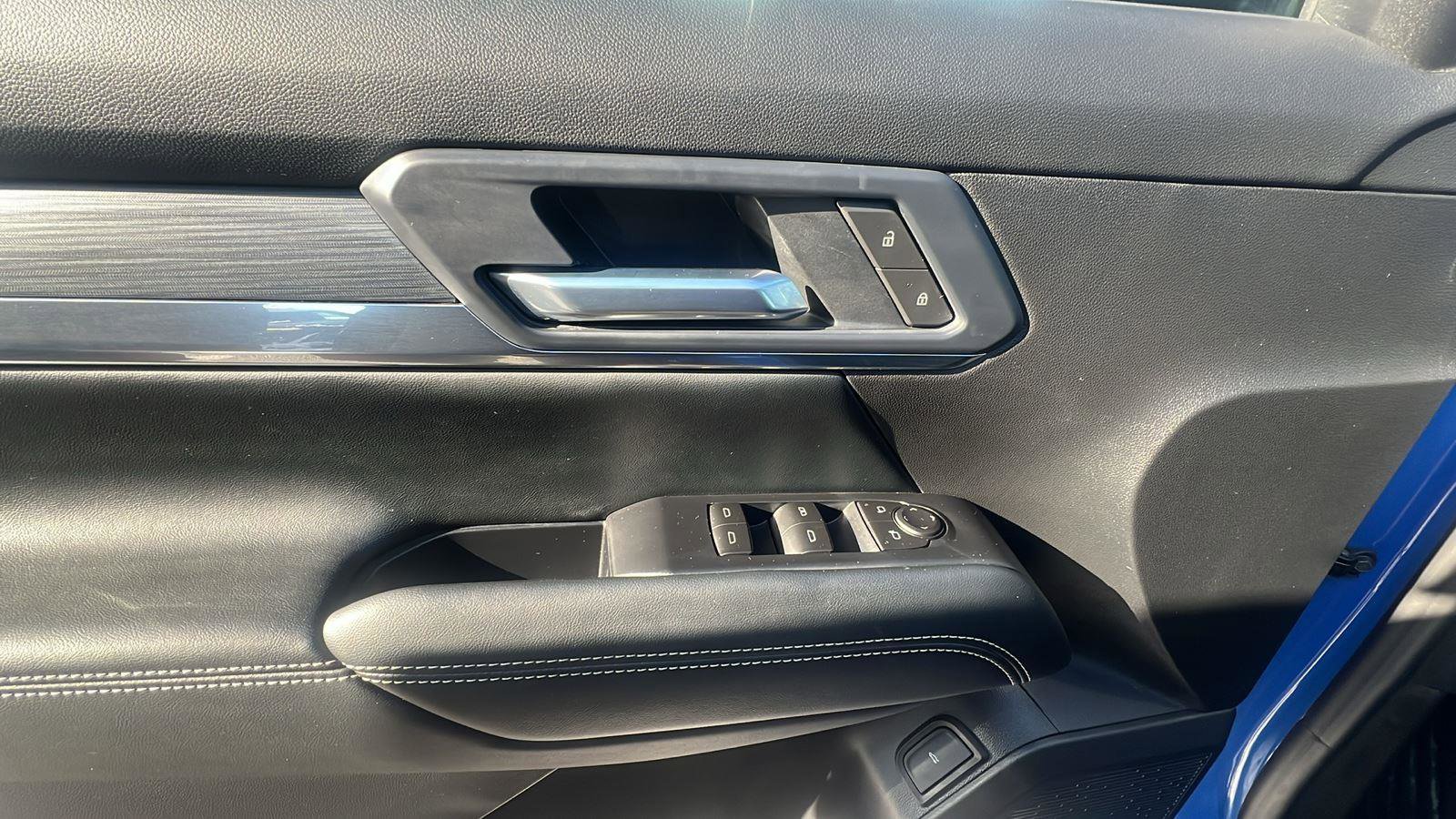 Certified 2026 GMC Terrain Elevation w/ Elevation Premium Package image 24